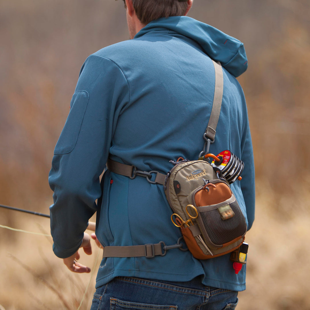 Fishpond San Juan Vertical Chest Pack Sand/Saddle Brown Image 09