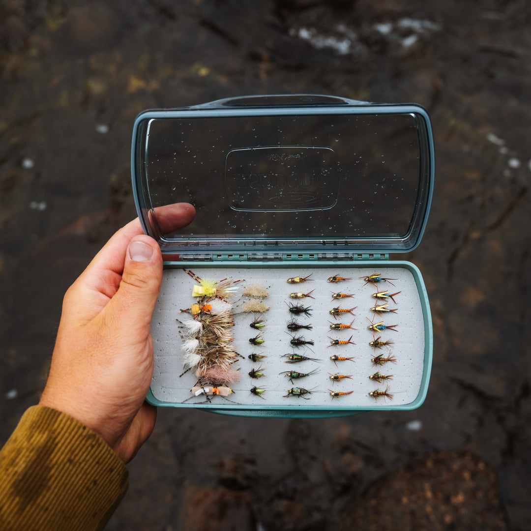 Fishpond Tacky Pescador Fly Box Clear Medium Dynamic Foam Image 05